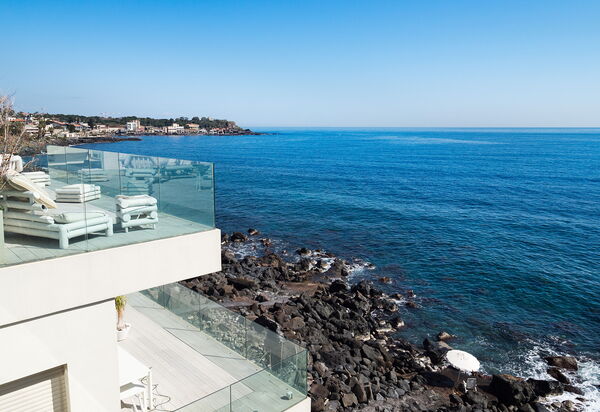 Terrazza Reale: Terrazza Reale: 50 m2 of waterfront terrace, breathtaking views and direct access to the sea